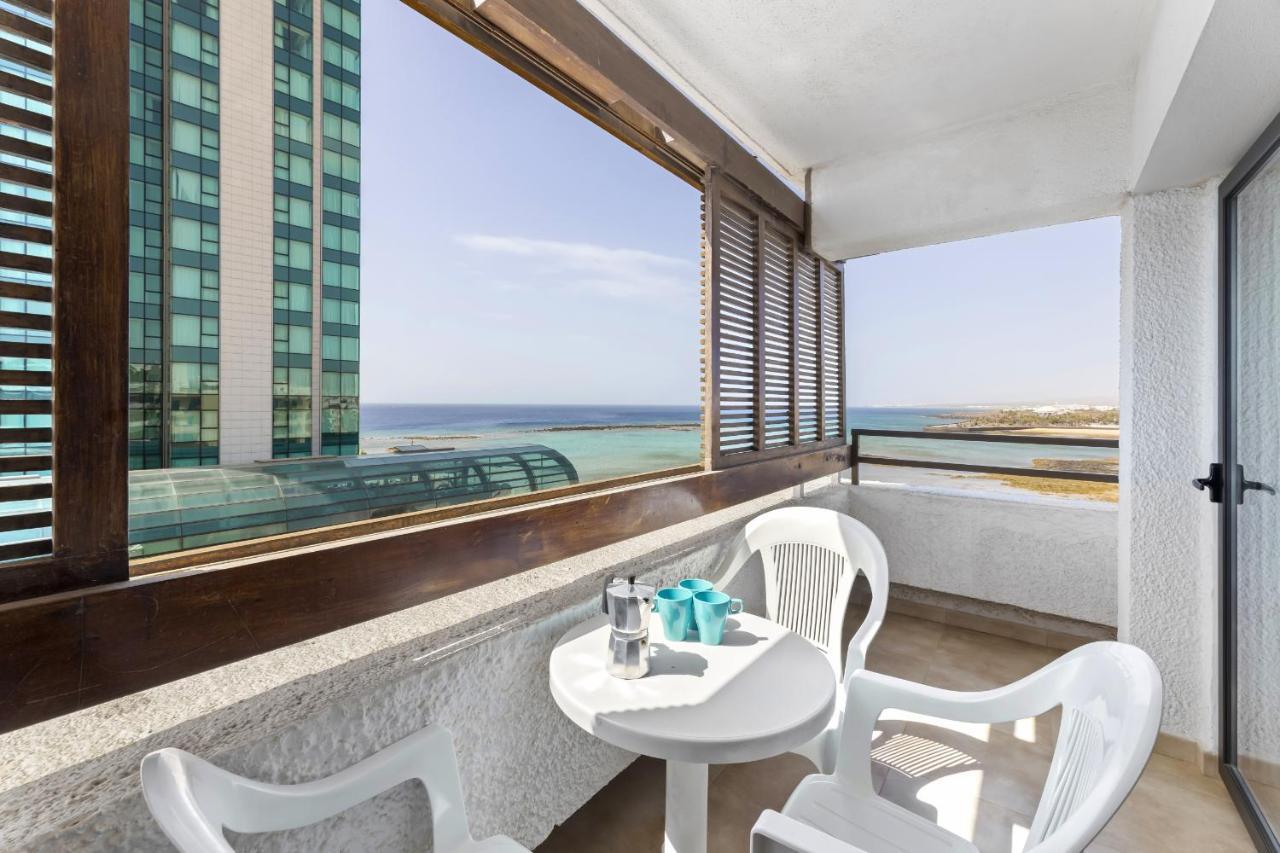 Apartamentos Arrecife Playa Екстериор снимка