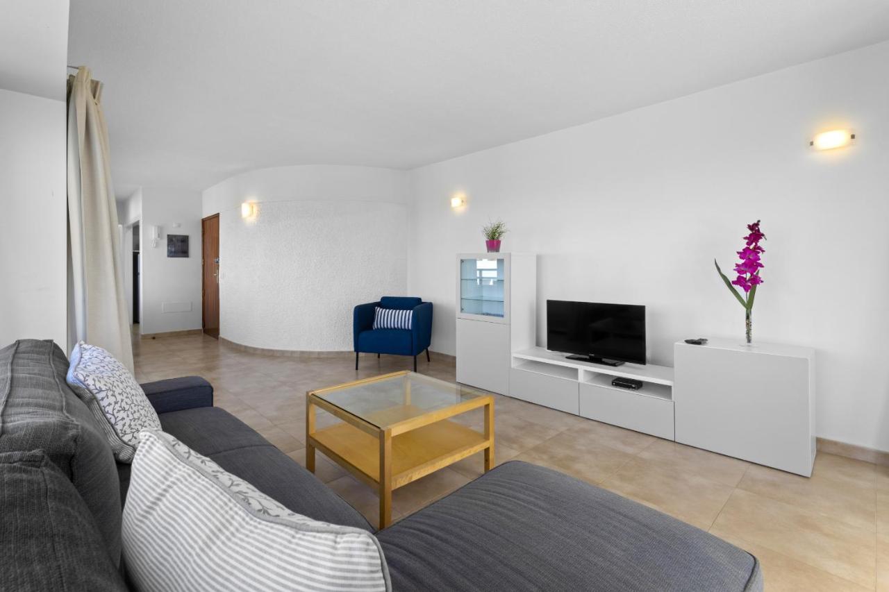 Apartamentos Arrecife Playa Екстериор снимка